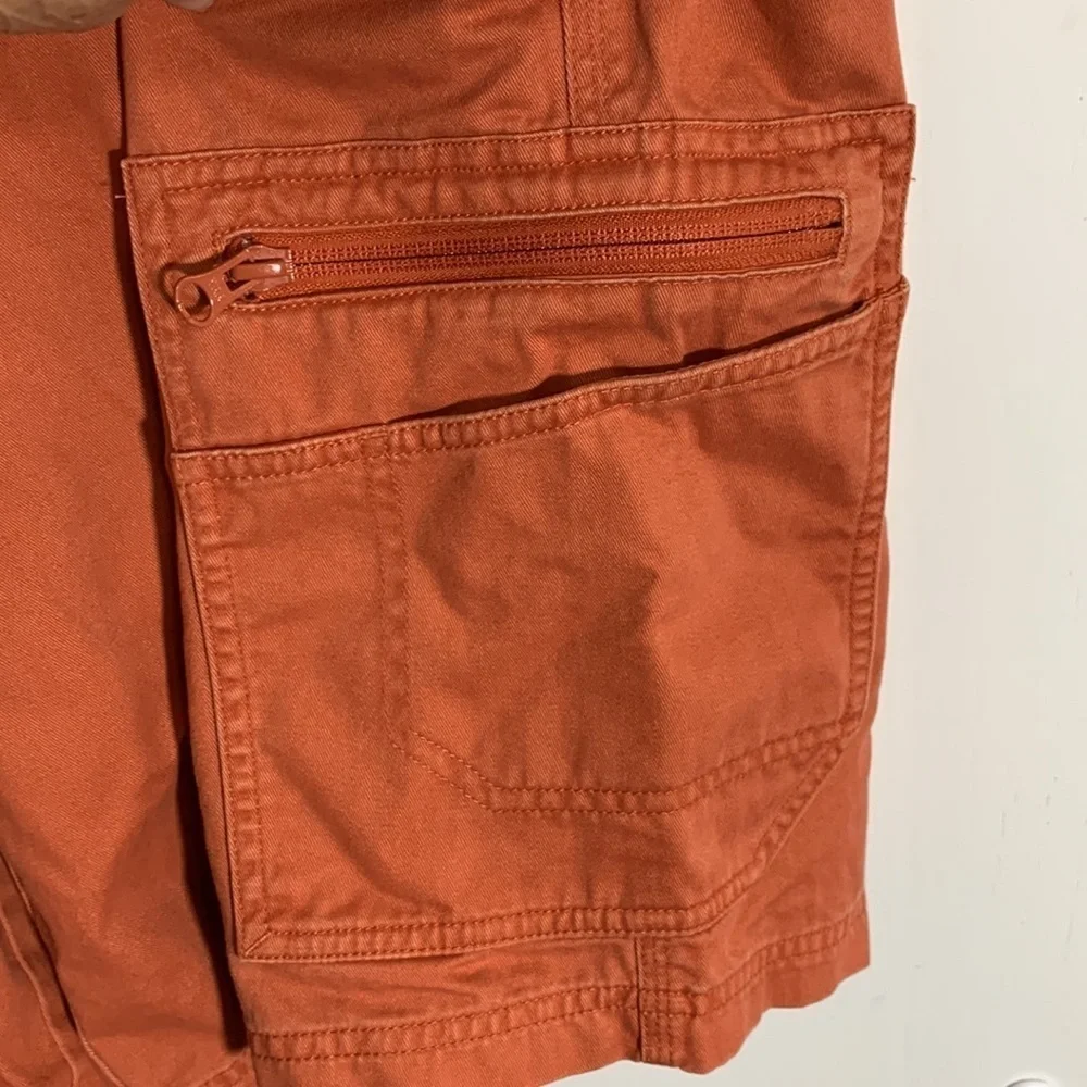 Columbia Men’s Cargo pants, Size 40, gently used condition